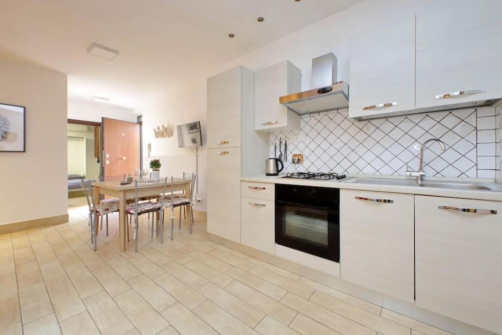 Vatican Flat Spacious Cozy With Court Roma Eksteriør bilde